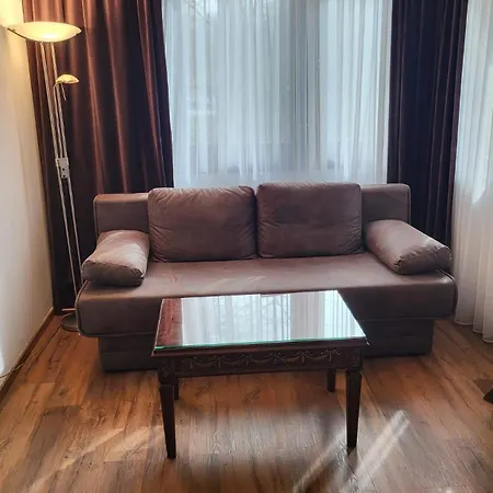 Wienerwald Hotel apartamentowy 4*